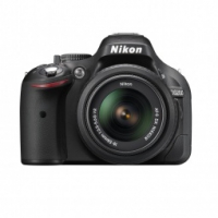     Nikon D5200 img-1