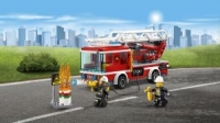 Фото к инструкции LEGO City 60107 Fire Ladder Truck (Пожарный автомобиль с лестницей)