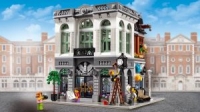 Фото к инструкции LEGO Creator Expert 10251 Brick Bank (Банк кубиков)